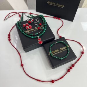 Удлинённые колье из натурального Коралла